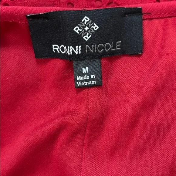 Ronni Nicole Red Lace Long Sleeve Dress size Medium - Picture 7 of 8